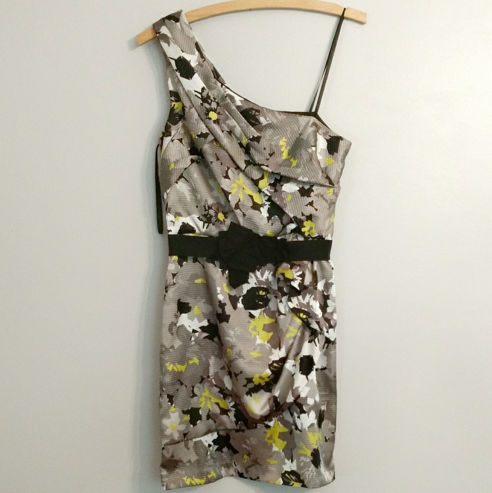 One shoulder cocktail dress